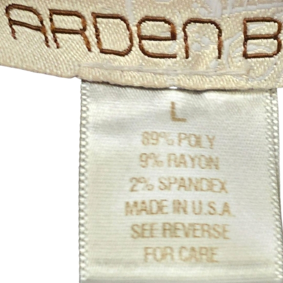 ARDEN B. Women's black sleeveless front cut out sexy cropped summer top size L - Picture 10 of 11